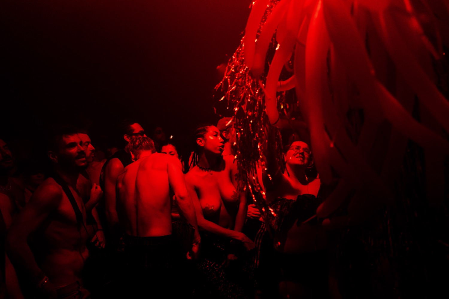GLASTONBURY, 2025 — nightlife event photography by Timeless Matter